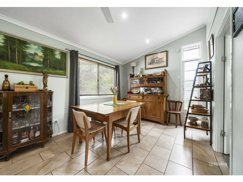 171 Gilliland Crescent, Blackbutt QLD 4306