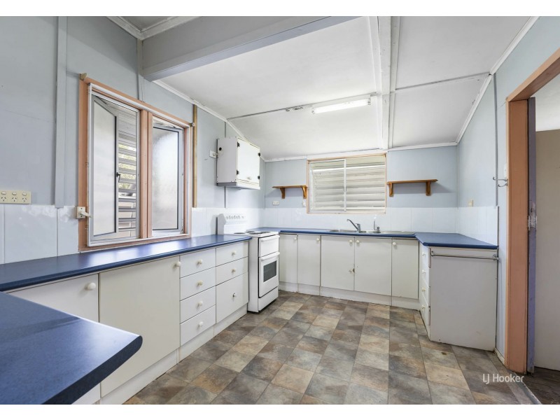 17 Cairnscroft Street, Toogoolawah QLD 4313