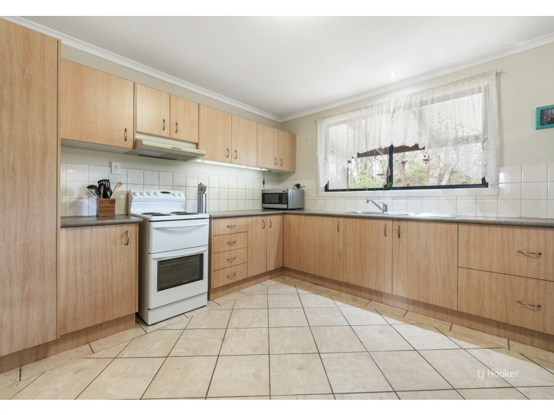 135 Sutherland Drive, Taromeo QLD 4306