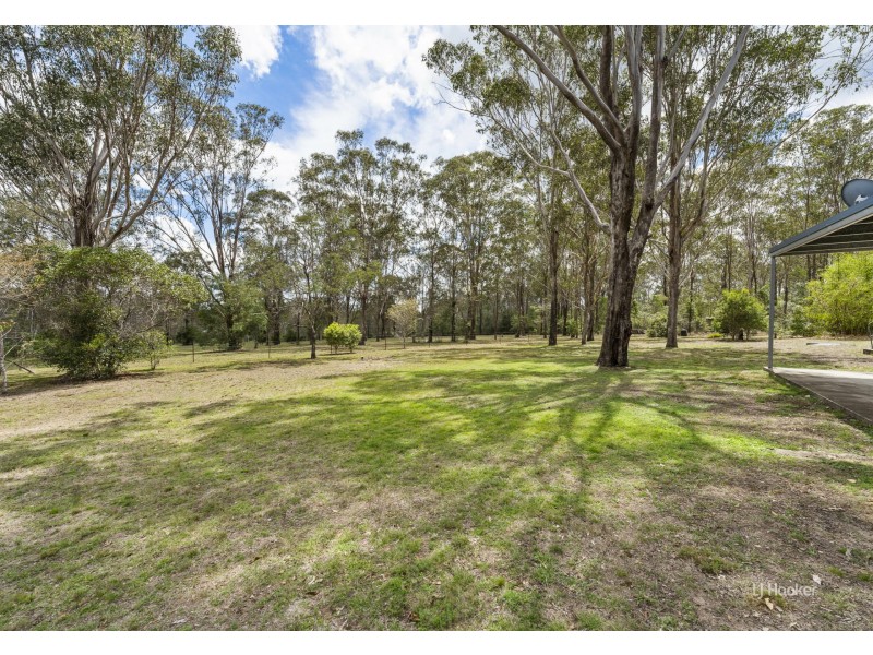 135 Sutherland Drive, Taromeo QLD 4306