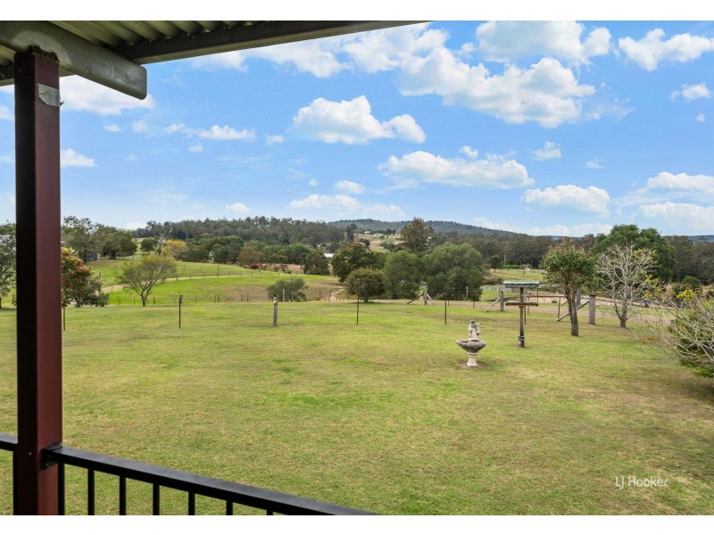 19 Sutherland Drive, Taromeo QLD 4306
