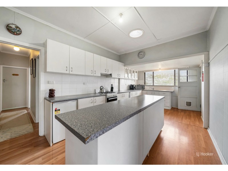 19 Sutherland Drive, Taromeo QLD 4306