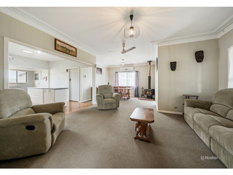 19 Sutherland Drive, Taromeo QLD 4306