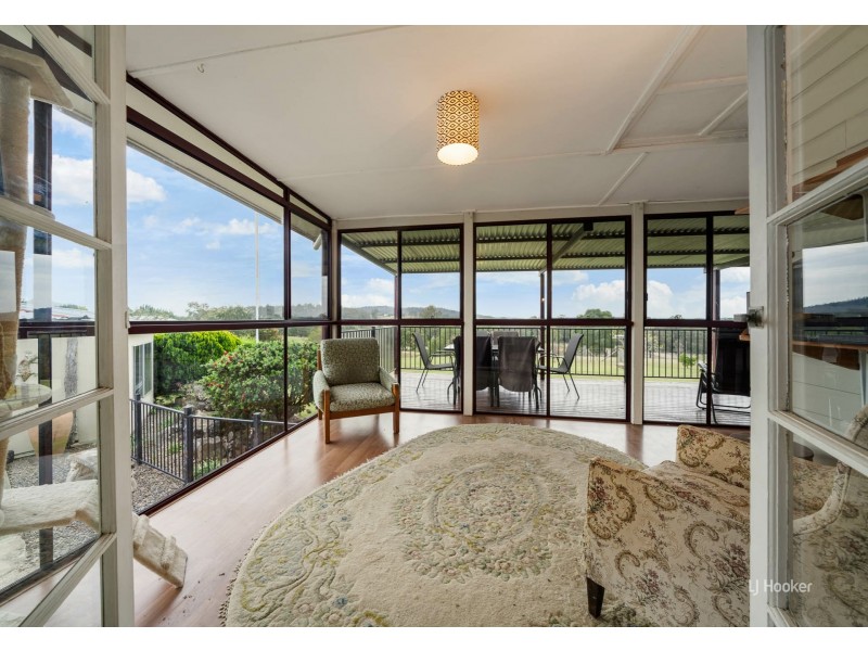 19 Sutherland Drive, Taromeo QLD 4306