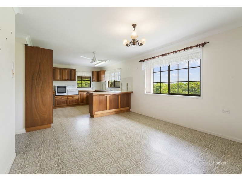 11 Phipps Road, Vernor QLD 4306