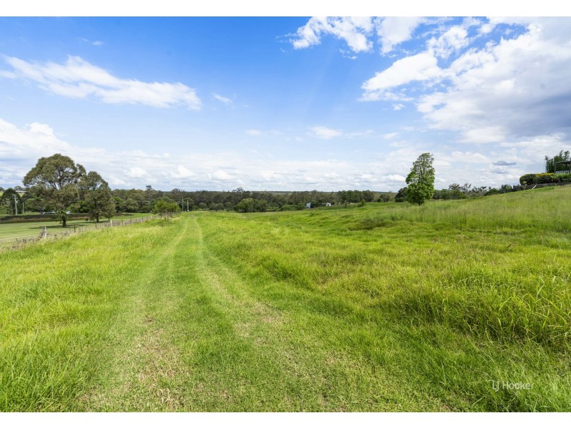 79 David Road, Taromeo QLD 4306