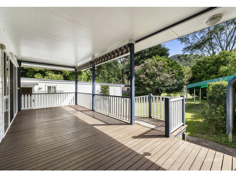 3 Russell Street, Esk QLD 4312