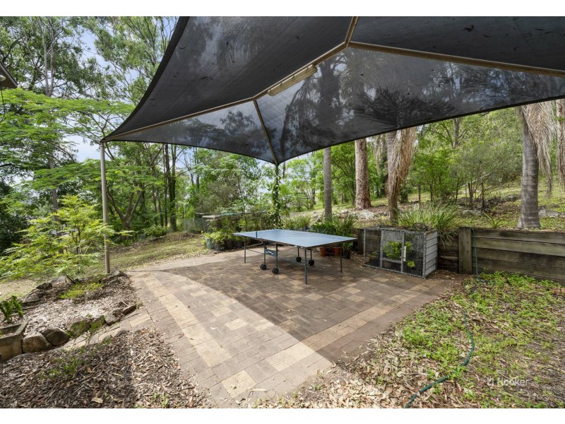 10 Hill Street, Esk QLD 4312