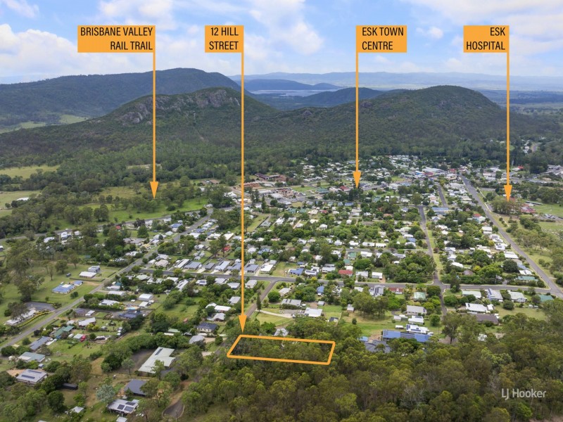10 Hill Street, Esk QLD 4312