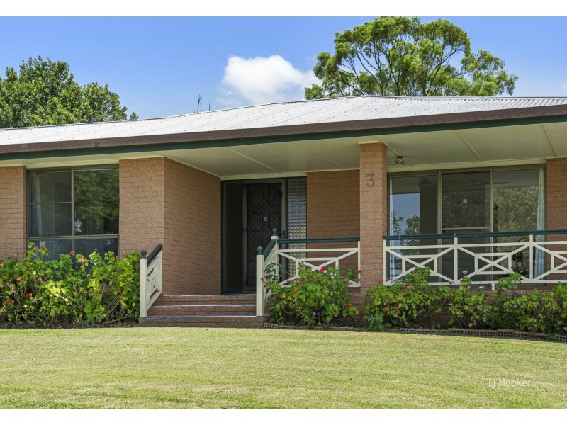3 Victoria Street, Toogoolawah QLD 4313