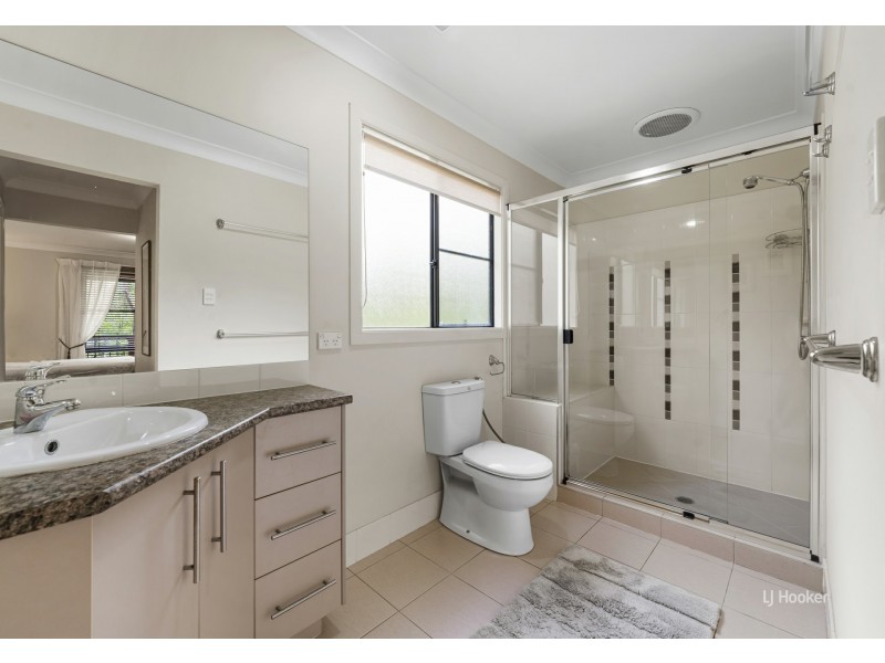 121 Packer Road, Blackbutt North QLD 4306