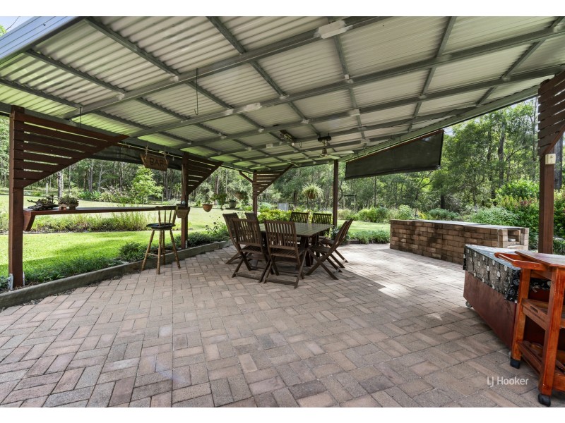 121 Packer Road, Blackbutt North QLD 4306