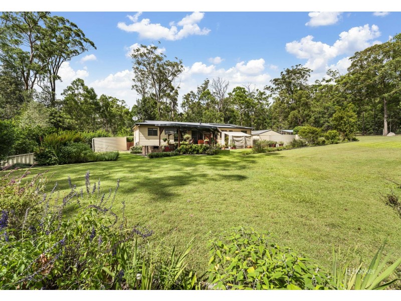 121 Packer Road, Blackbutt North QLD 4306