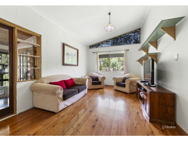 116 Crumpton Drive, Blackbutt QLD 4306