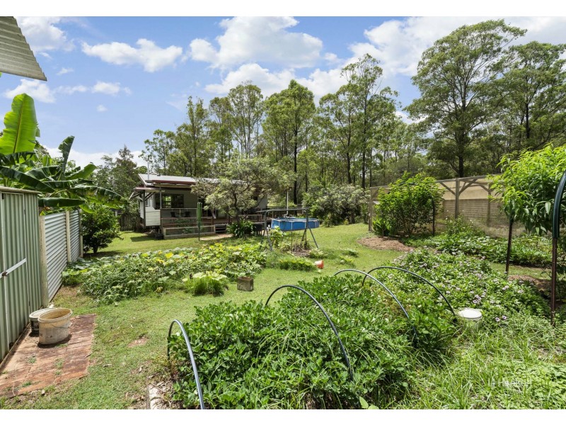 116 Crumpton Drive, Blackbutt QLD 4306