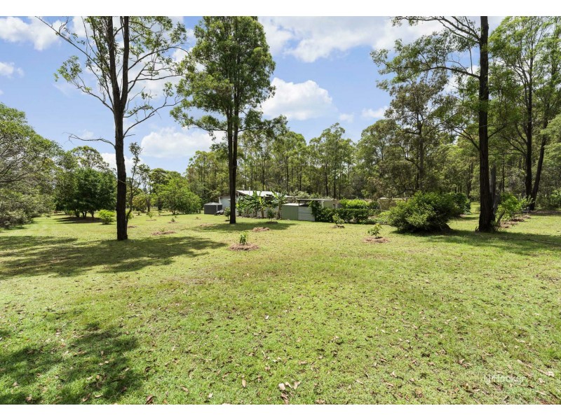 116 Crumpton Drive, Blackbutt QLD 4306