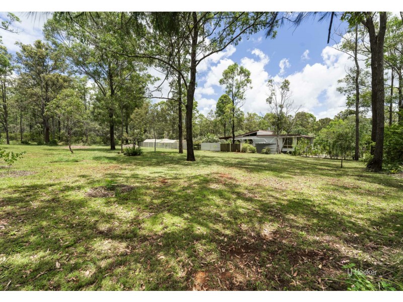 116 Crumpton Drive, Blackbutt QLD 4306