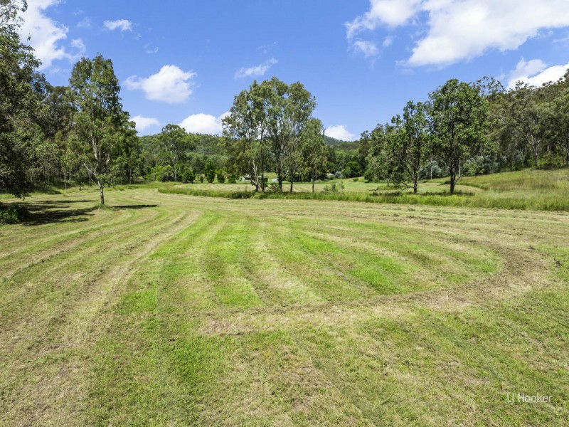 488 Wells Station Road, Biarra QLD 4313