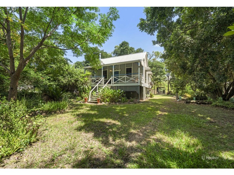 19 John Street, Linville QLD 4306