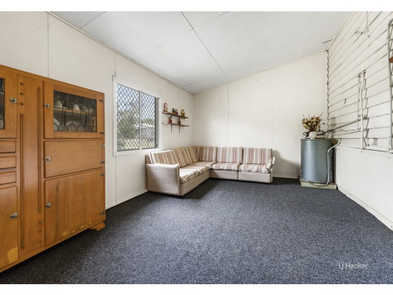 16 Annette Street, Toogoolawah QLD 4313