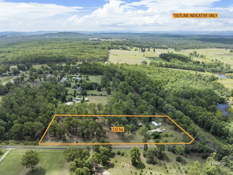 8 Martin Crescent, Benarkin North QLD 4306