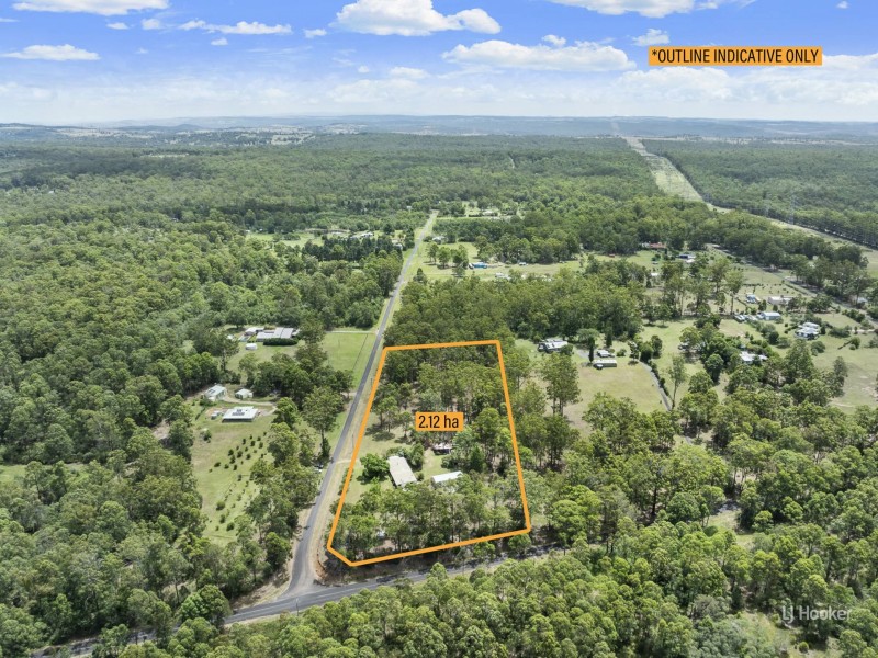 8 Martin Crescent, Benarkin North QLD 4306