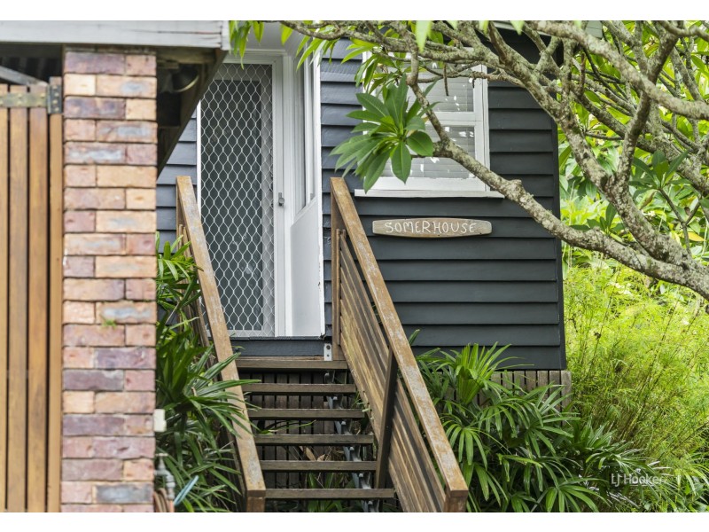 2 Albert Street, Somerset Dam QLD 4312