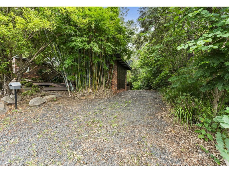 2 Albert Street, Somerset Dam QLD 4312