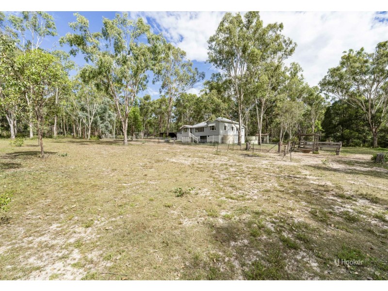 293 Bowman Road, Blackbutt North QLD 4306