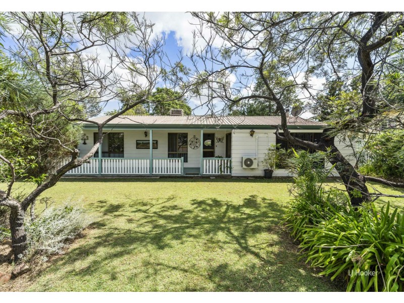 4 Douglas Street, Blackbutt QLD 4306