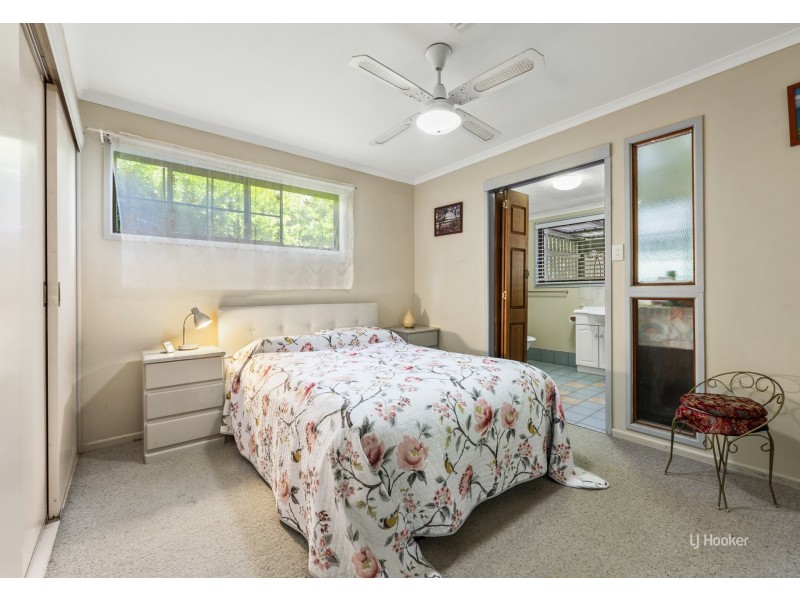 4 Douglas Street, Blackbutt QLD 4306