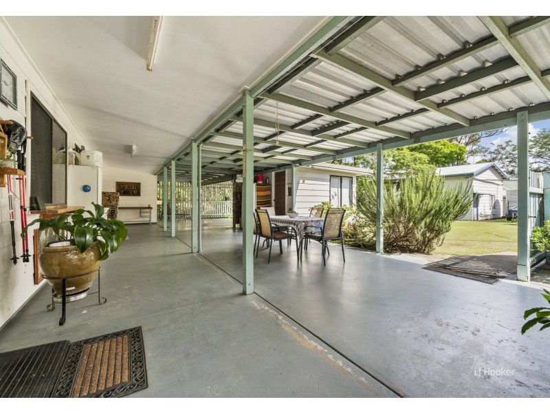 4 Douglas Street, Blackbutt QLD 4306