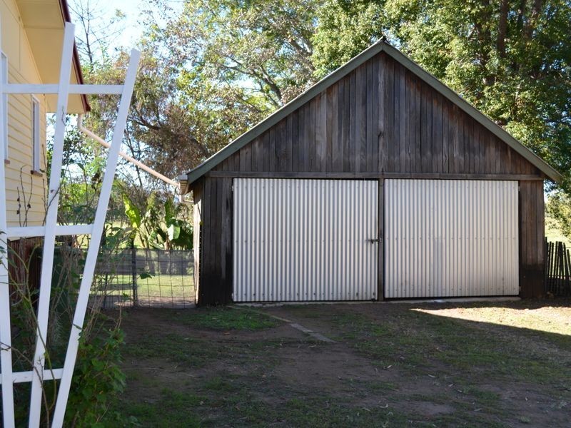 7136 Brisbane Valley Highway, Toogoolawah QLD 4313