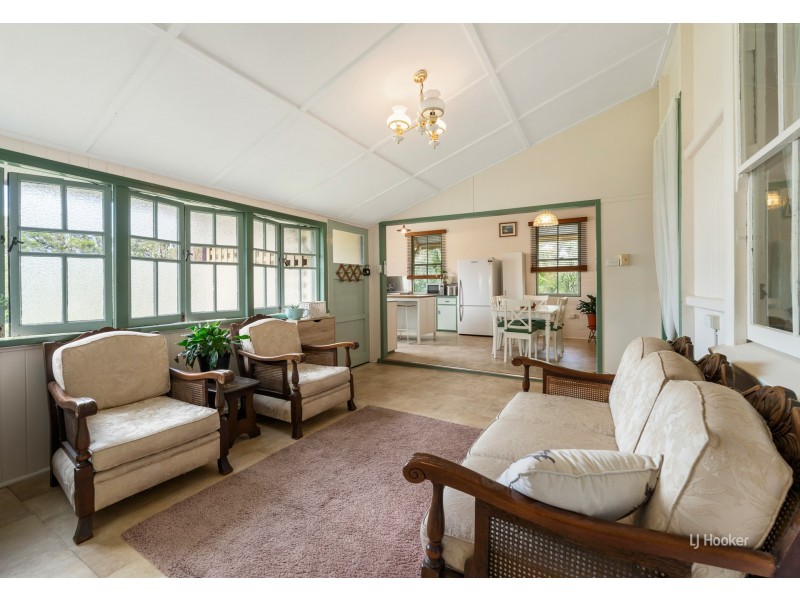28 Eskdale Road, Toogoolawah QLD 4313