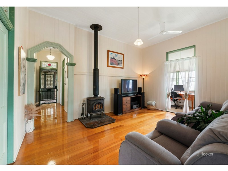 28 Eskdale Road, Toogoolawah QLD 4313