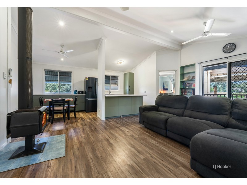 7130 Brisbane Valley Highway, Toogoolawah QLD 4313