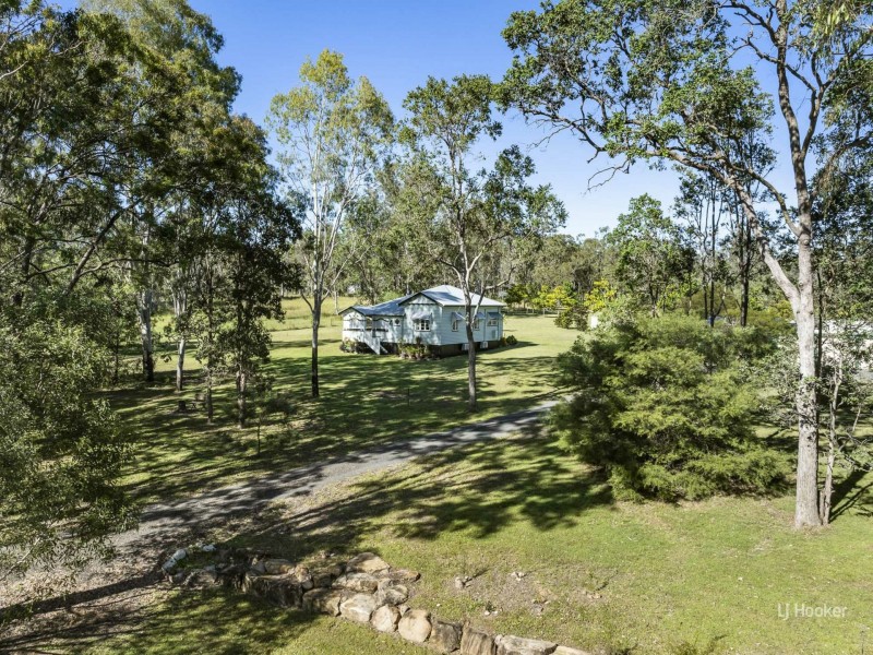 87 Cedar Avenue, Esk QLD 4312
