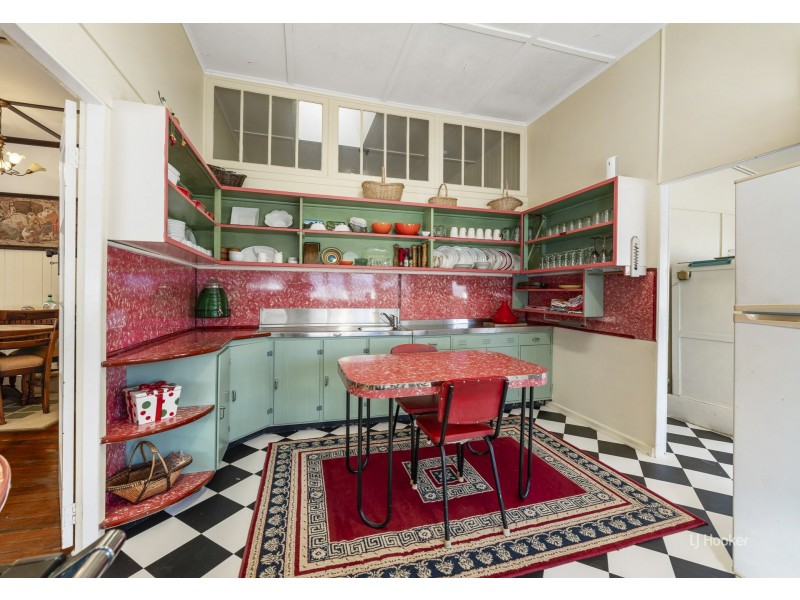 39 Cairnscroft Street, Toogoolawah QLD 4313