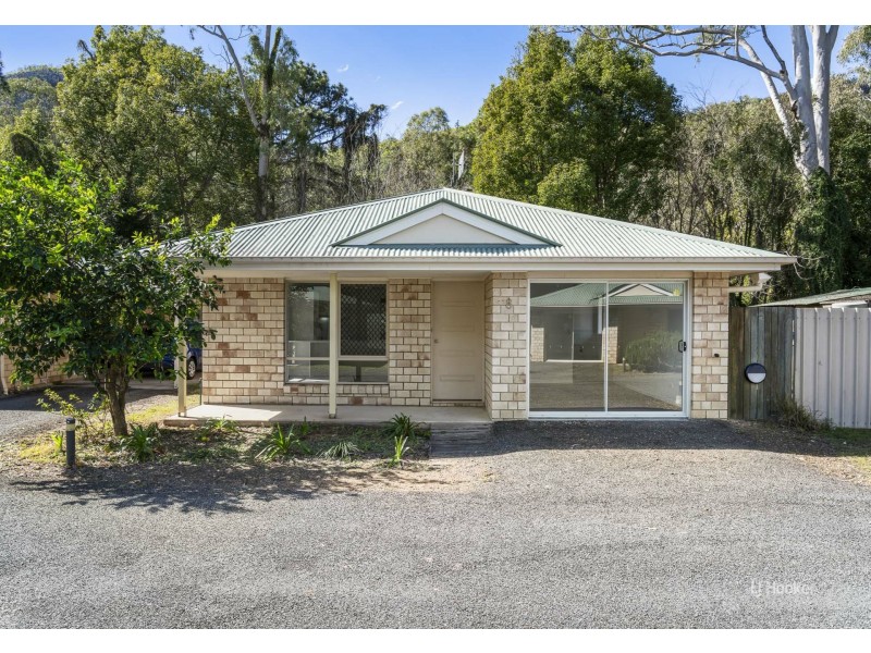 17 Francis Terrace, Esk QLD 4312