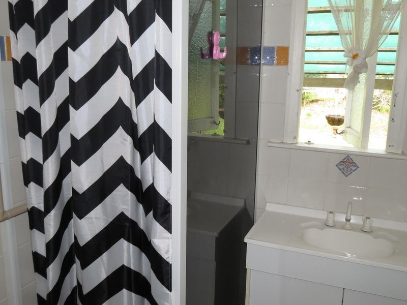 14 Adelaide Street, Esk QLD 4312