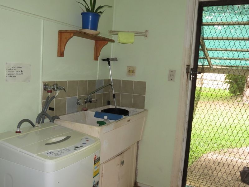 14 Adelaide Street, Esk QLD 4312