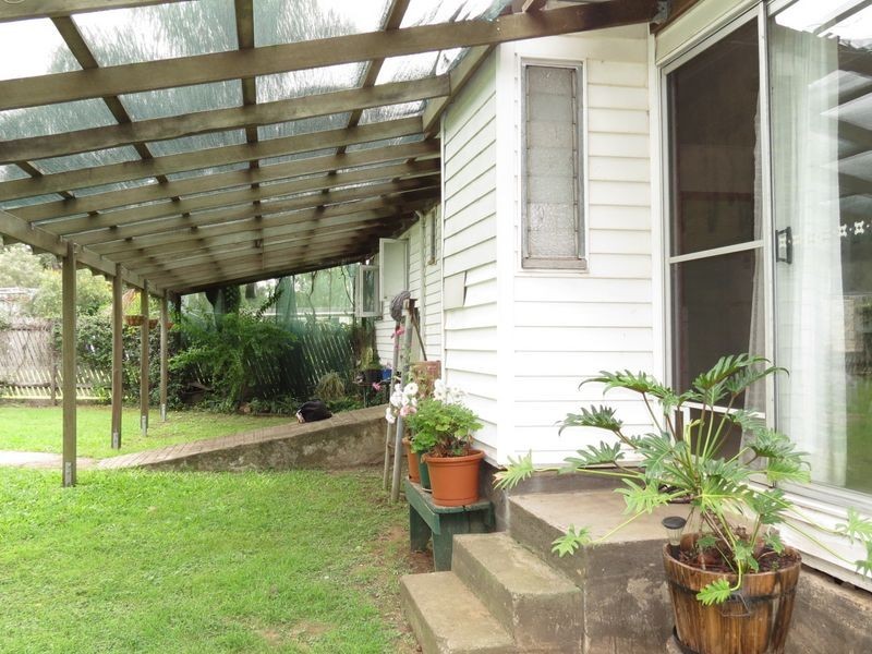 14 Adelaide Street, Esk QLD 4312