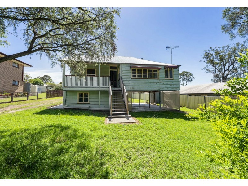5 Edward Street, Toogoolawah QLD 4313
