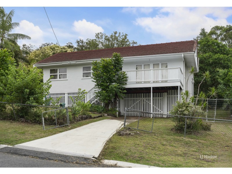 31 Mack Street, Esk QLD 4312