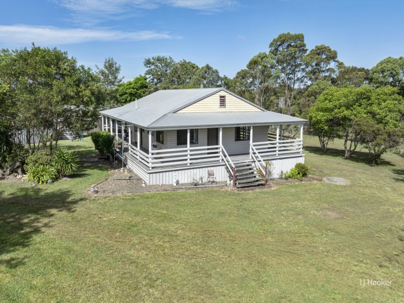 44 Greenhills Drive, Blackbutt QLD 4306