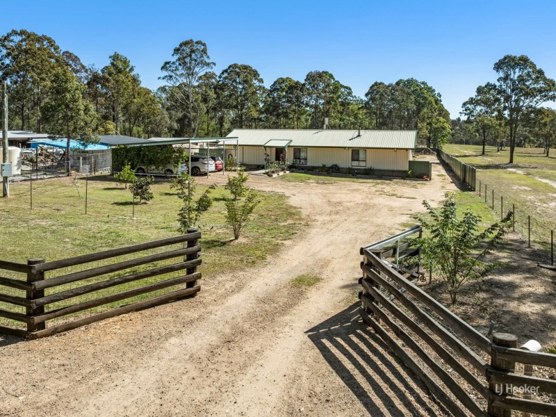 179 Crumpton Drive, Blackbutt QLD 4306