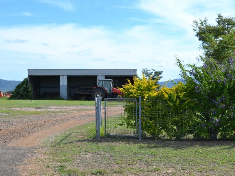 56 Hamiltons Lane, Toogoolawah QLD 4313