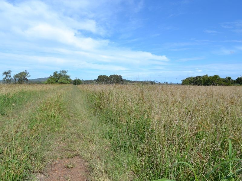 56 Hamiltons Lane, Toogoolawah QLD 4313