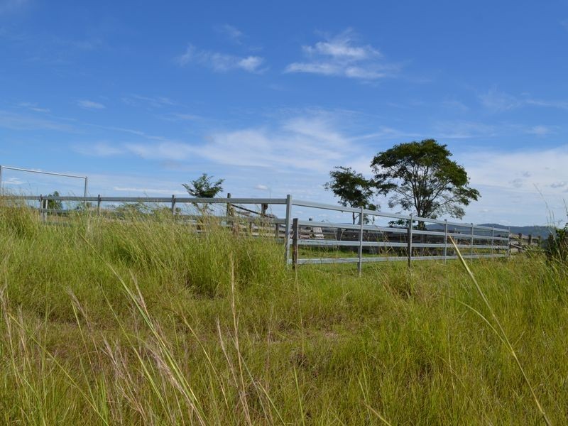 56 Hamiltons Lane, Toogoolawah QLD 4313