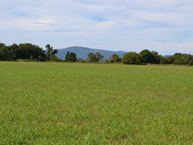 56 Hamiltons Lane, Toogoolawah QLD 4313